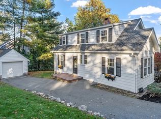 7 Gayland Rd, Needham, MA 02492