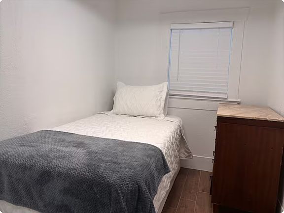 2nd image of 7427 Avenue H