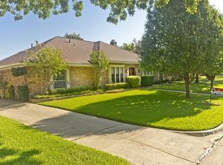 2809 Millbrook Ct, Arlington, TX 76012