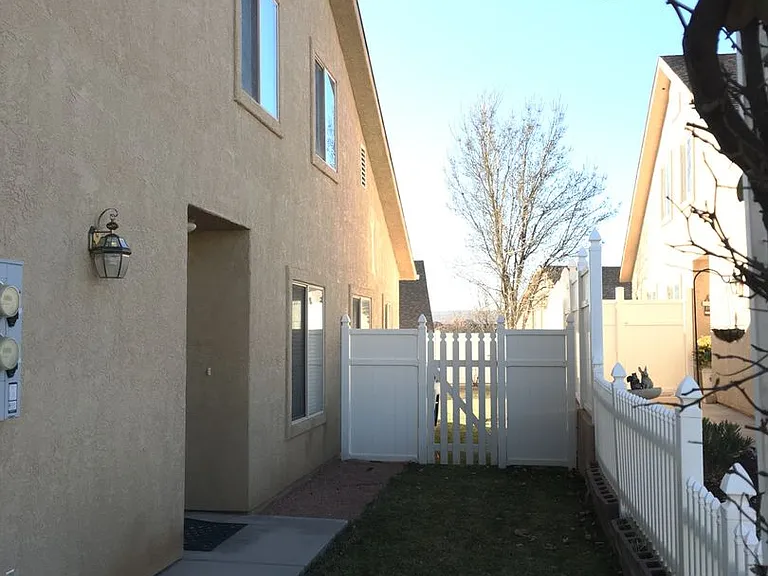 6179 W 100 S — Photo 28