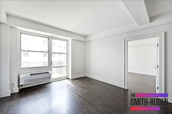 Rented by Zumper Inc | media 24