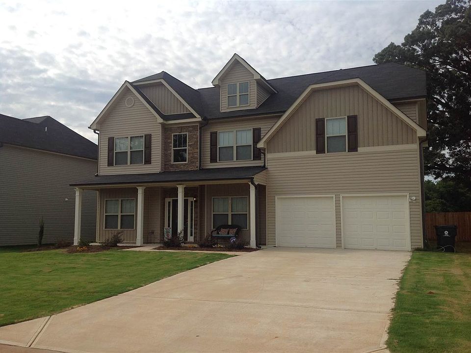 1st image of 111 Stoney Creek Dr