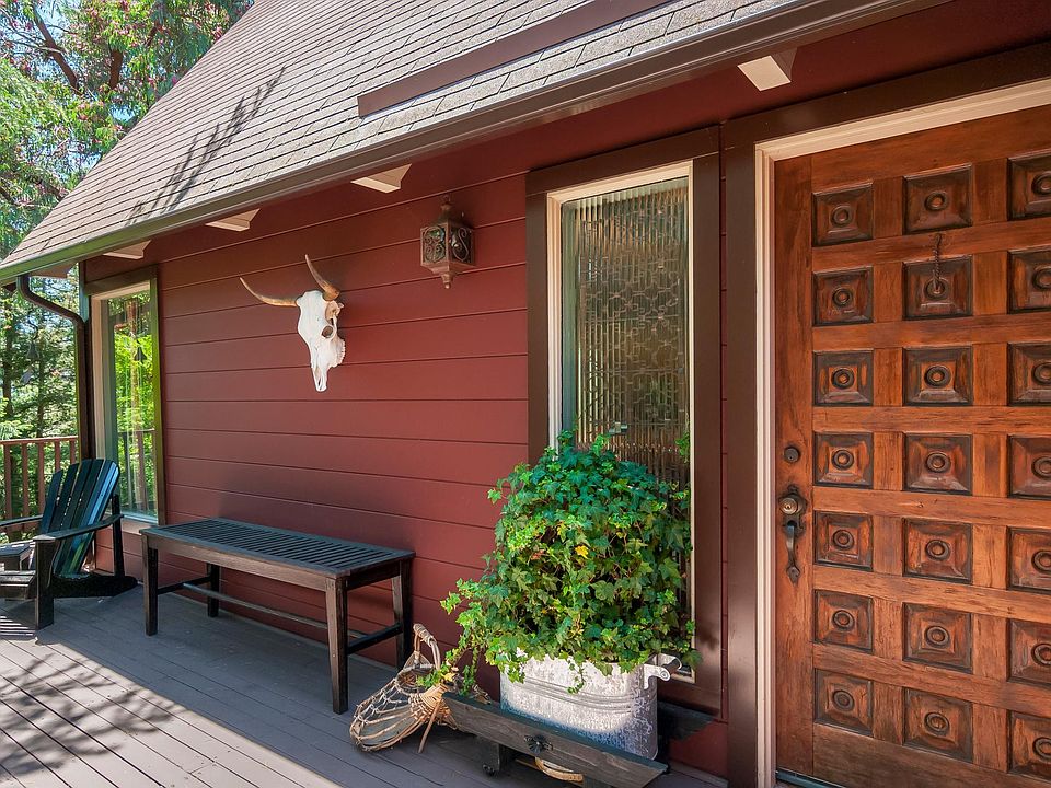 Front Door entry with deck