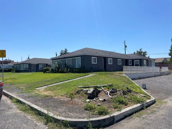 207 & 223 Hemlock St N #207-14