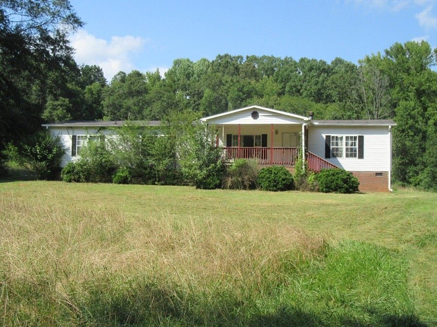 217 Chalet Dr, Gray Court, SC 29645 Zillow