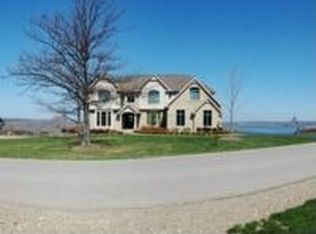 46 Grandview Ave, Lakewood, NY 14750