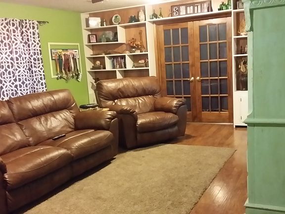 Living room w/ builtins
