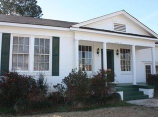 29 College Blvd, Grenada, MS 38901