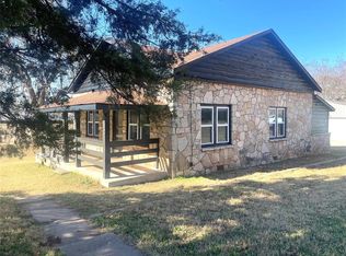 319 NE 3rd St, Luther, OK 73054