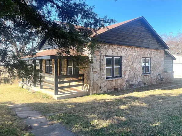 319 NE 3rd St, Luther, OK 73054