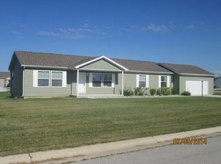 4079 N Lighthouse Dr, Warsaw, IN 46582