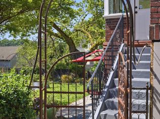 1829 S Lane St, Seattle, WA 98144