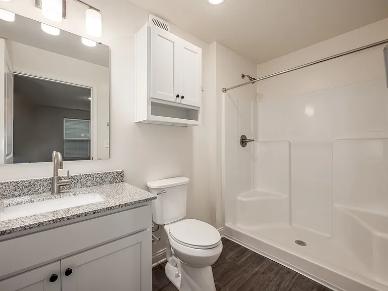 Compass Flats — Photo 12
