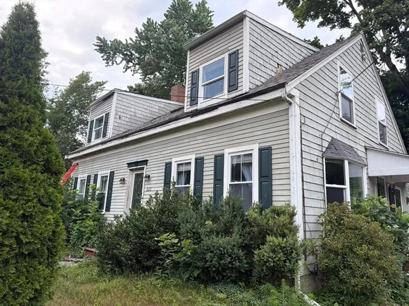 320 Belmont St, East Bridgewater, MA 02333