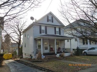 1428 College Ave, Dunmore, PA 18509
