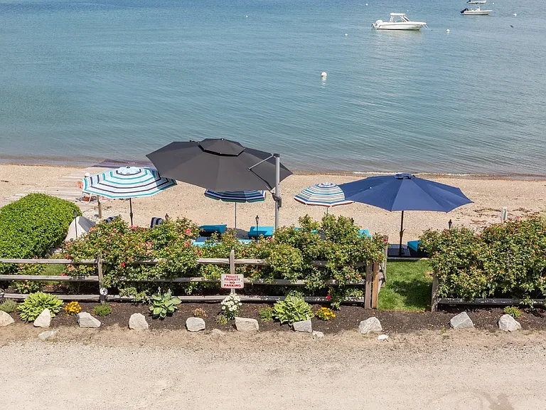 Master Suite Balcony W/ Beach Front & Ocean View