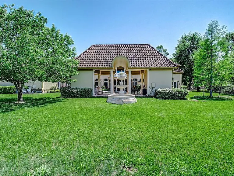 33202 W Haddon Ct — Photo 39
