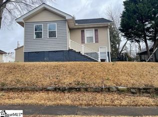 102 Lawrence St, Lyman, SC 29365