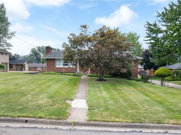 411 Sheri Ave NE, Massillon, OH 44646