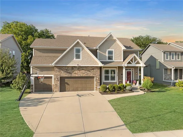 2224 NE 112th St, Kansas City, MO 64155