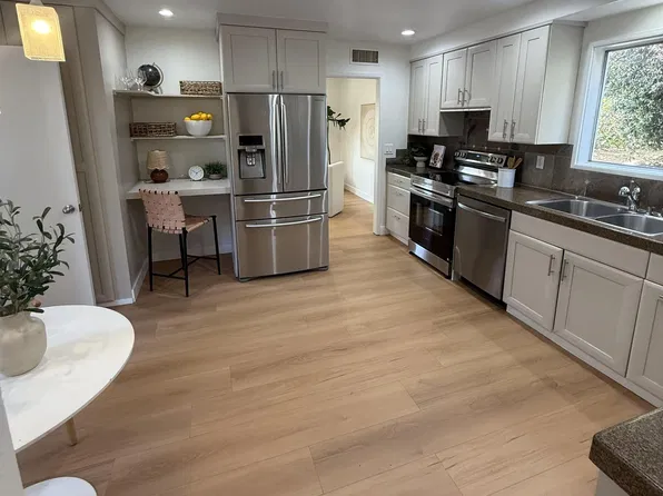 111 Delicias Ct, Solana Beach, CA 92075