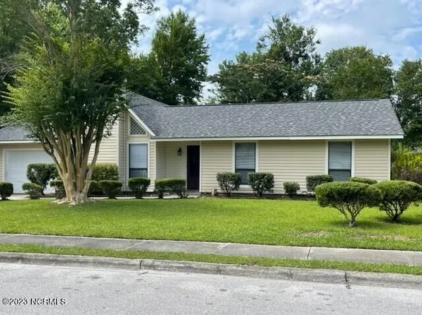 1016 Massey Rd, Jacksonville, NC 28546
