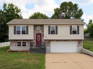 611 Houser St, Park Hills, MO 63601