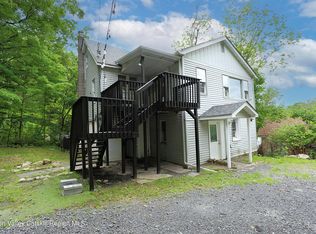 17 Rear Chapel St, Ellenville, NY 12428