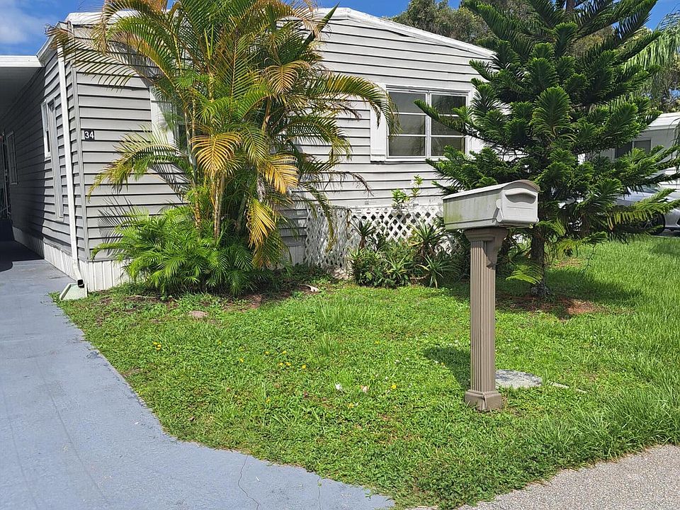 1st image of 34 Del Prado Street