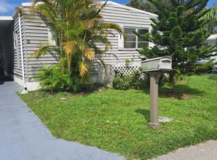 34 Del Prado St, Pt Saint Lucie, FL 34952