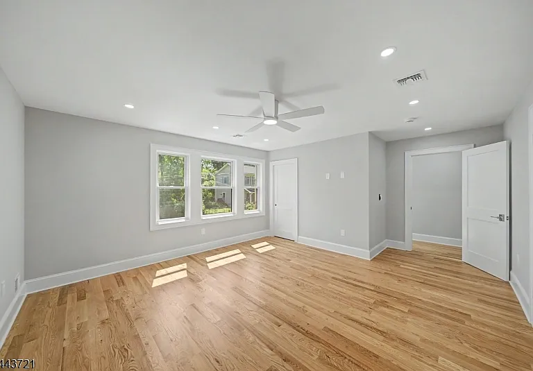 13 Rockaway Ave — Photo 15