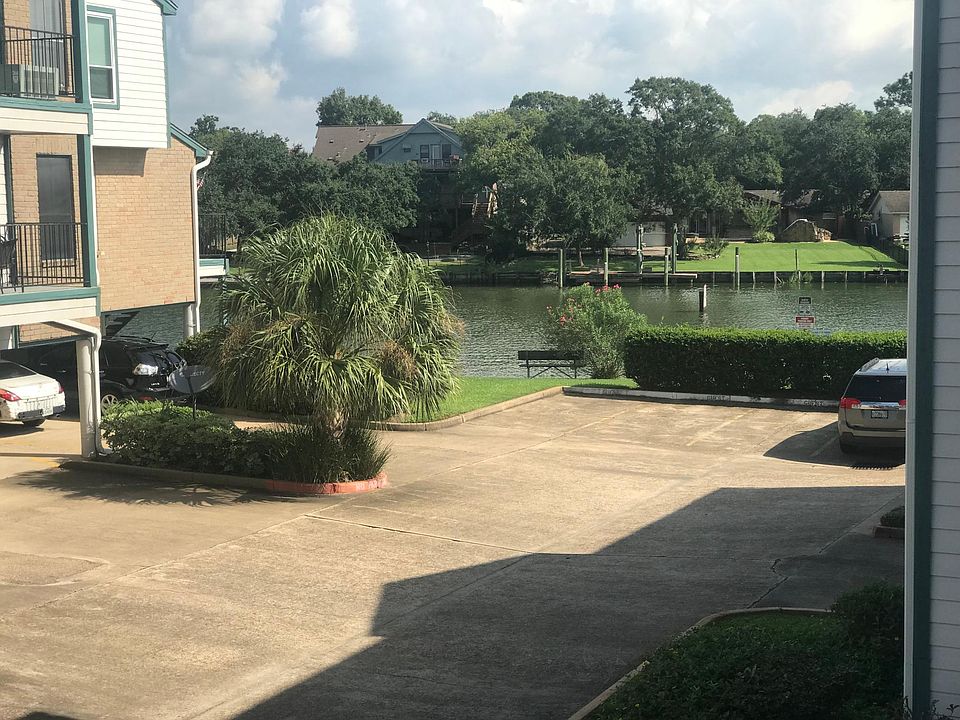 1st image of 18515 Egret Bay Blvd APT 1301