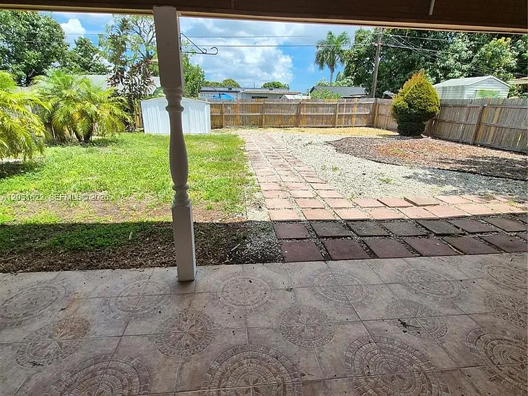 5653 Coconut Rd — Photo 20
