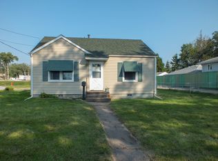 4002 26th St #A, Moline, IL 61265