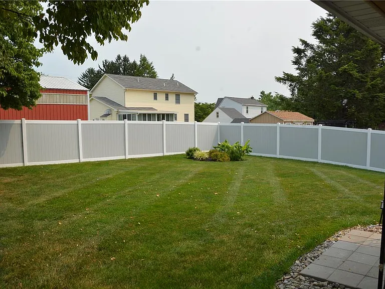 3017 Jefferson St — Photo 18