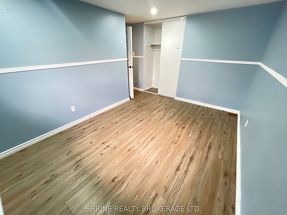 5th image of 626 Wharncliffe Rd S #33