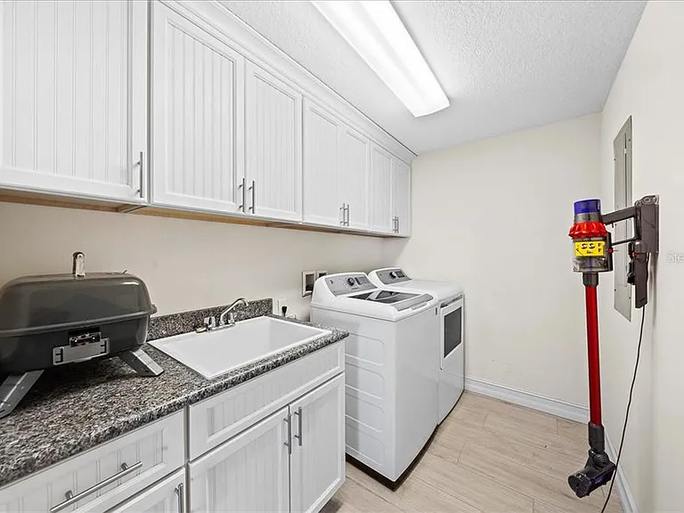 1025 Highway A1A #406 — Photo 44