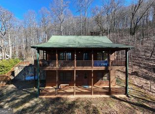 310 Barefoot Hill Rd, Hiawassee, GA 30546