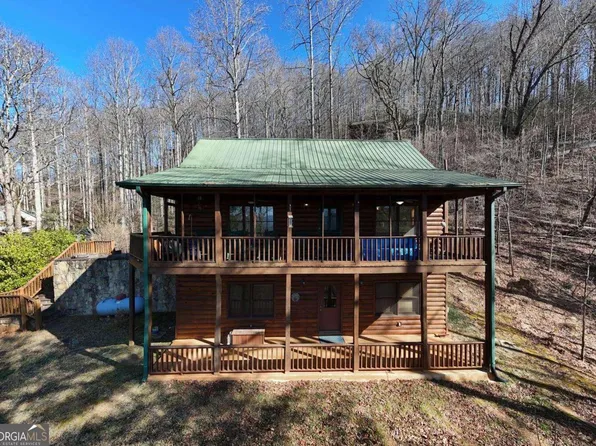 310 Barefoot Hill Rd, Hiawassee, GA 30546