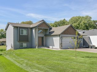 107 3rd Ave SW, Isanti, MN 55040