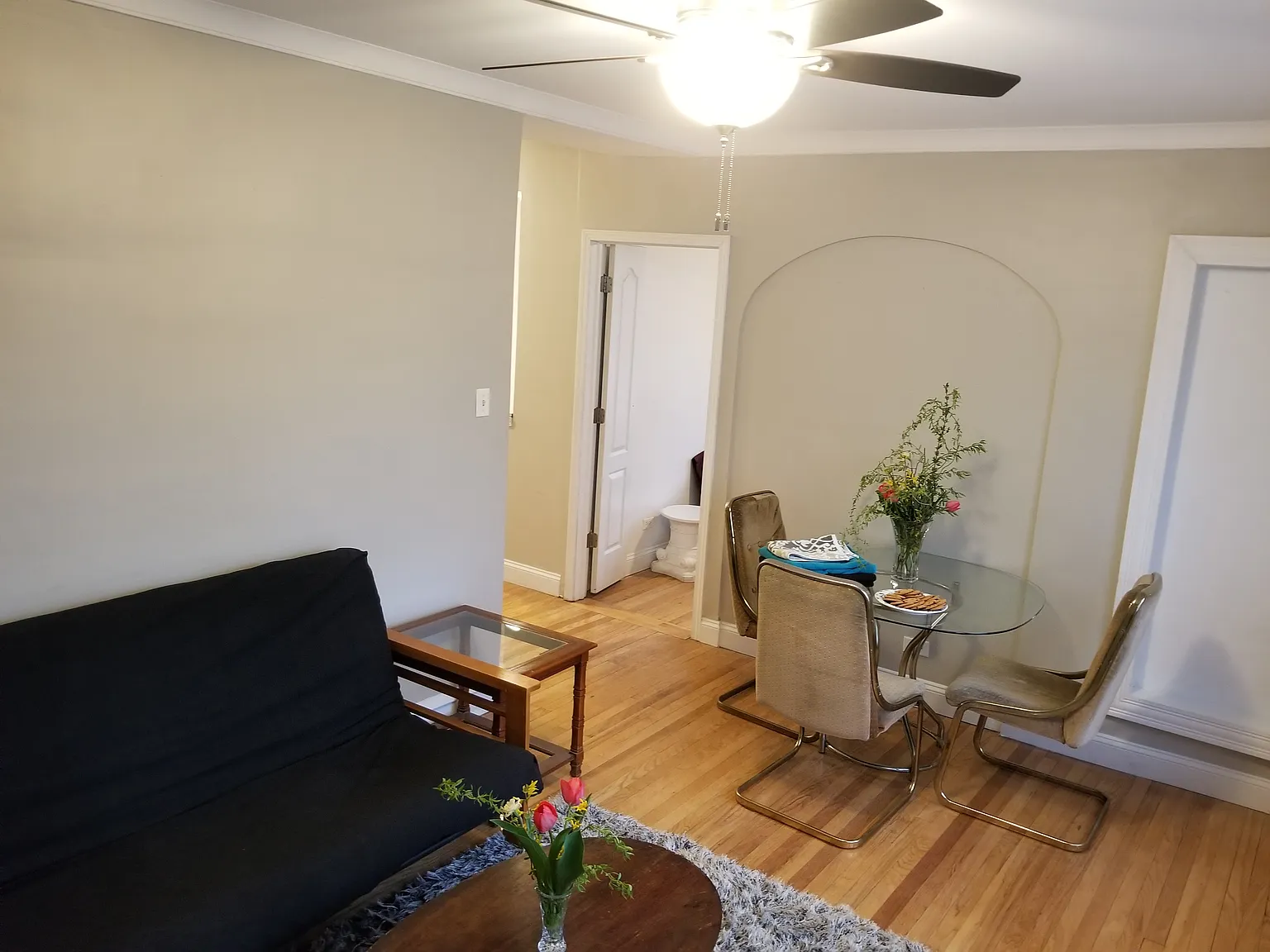 2 bed, 1100 sqft, $1,799 — Photo 3
