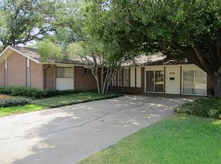 609 Lexington Dr, Irving, TX 75061