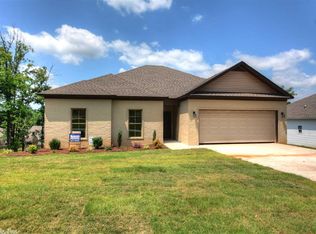 2220 Shadow Falls Dr, Conway, AR 72032