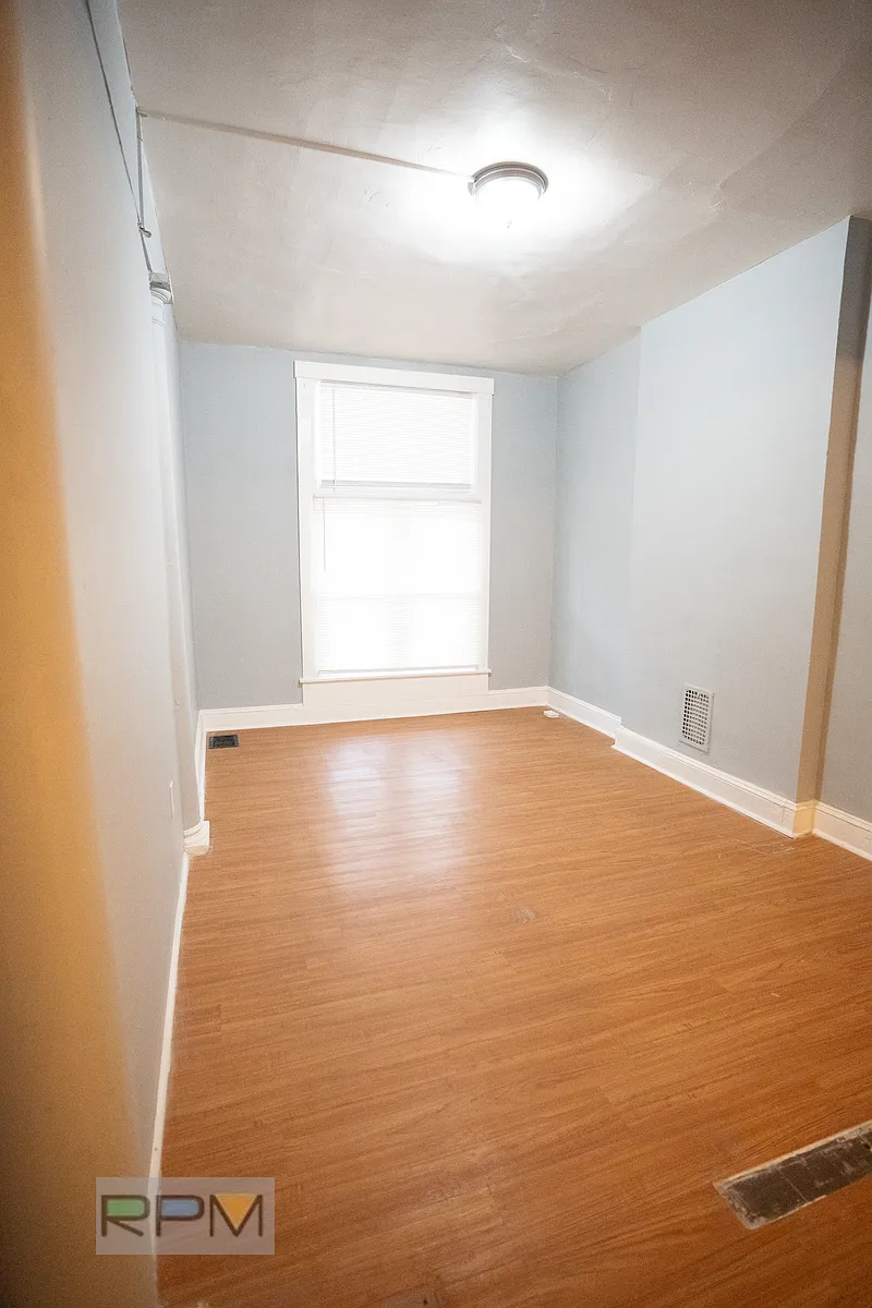 Building Photo - 1755 Darley Ave