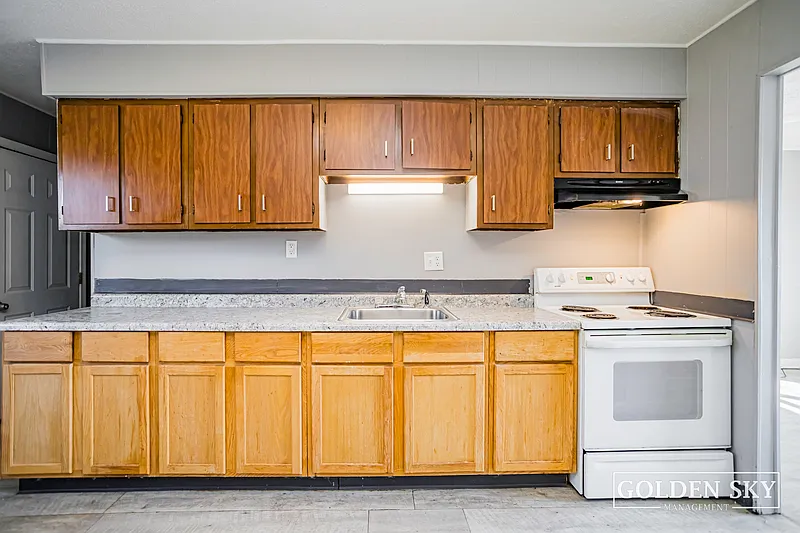 2 bed, 1.0 bath, 841 sqft, $775 — Photo 4