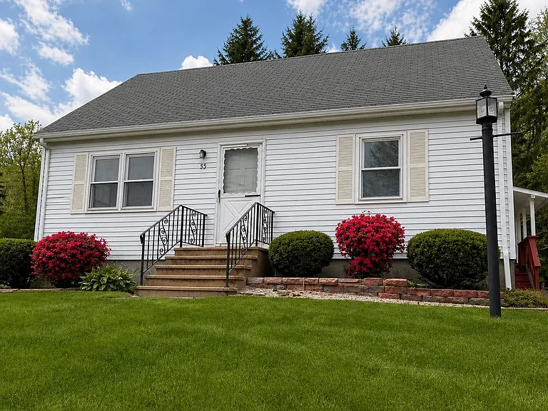 55 Parsons Hill Dr — Photo 28