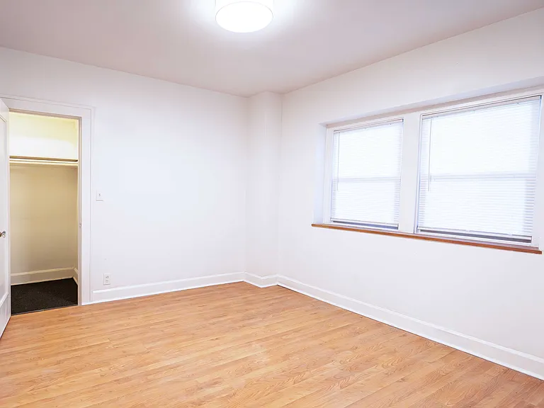 3007 Grand Ave #6 — Photo 9