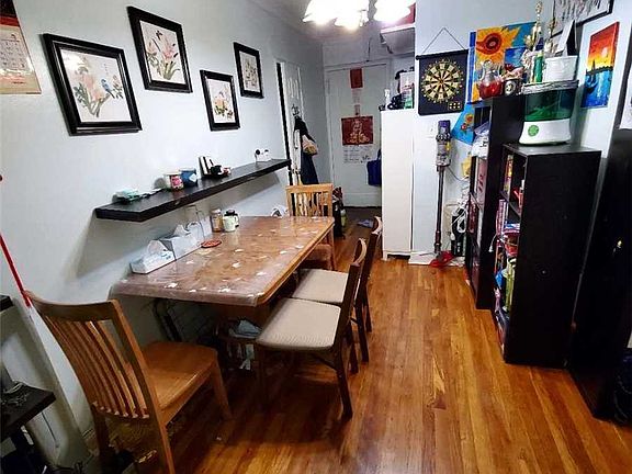 2nd image of 26-10 Union St #5