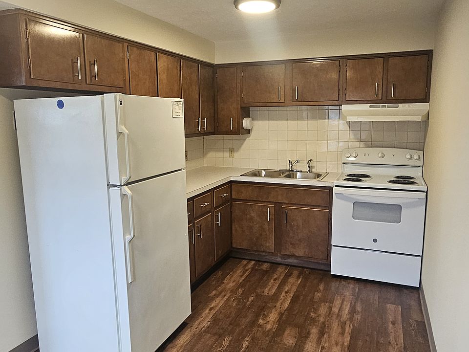 1st image of 2628 Caprice Ave NW APT 4