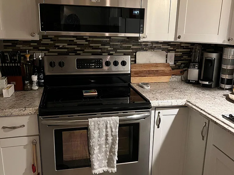 1769 Hertel Ave #1 — Photo 11